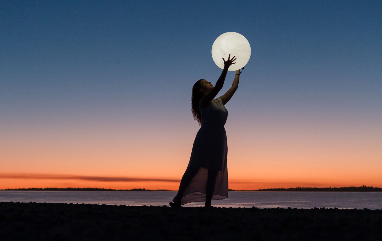 How to Reset Your Gut with a Full Moon Cleanse (And Why It Works)